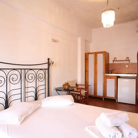 Amorani Hotel 3*