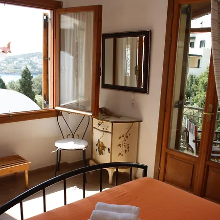 Hotel Amorani 3*