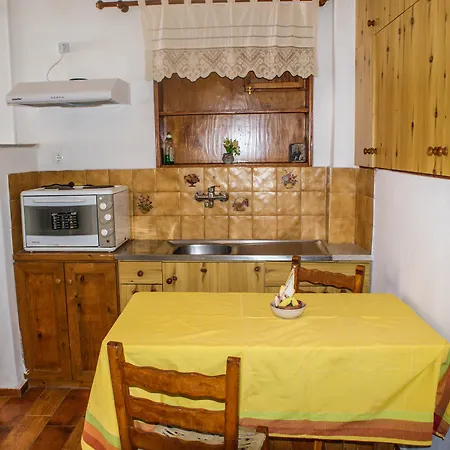 Hotel Amorani