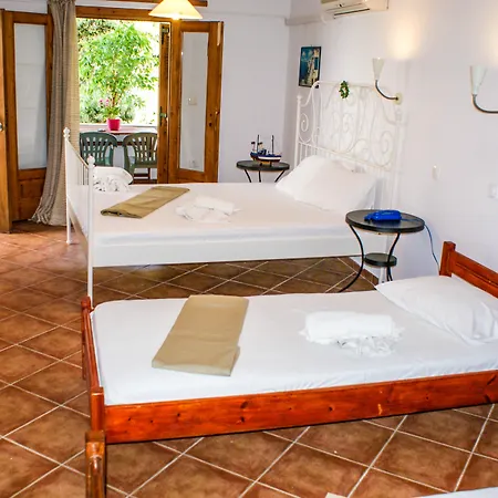 Hotel Amorani 3*