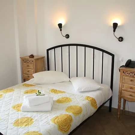 Hotel Amorani Batsi (Andros)